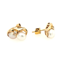 Pre Owned 14ct Pearl and Diamond Stud Earrings ZU783